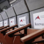 10.11.2022. Kielce. Budynek „Okrąglaka” urzędu wojewódzkiego w Kielcach zaprezentował się w nowej odsłonie / Fot. Wiktor Taszłow - Radio Kielce