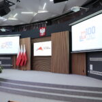 10.11.2022. Kielce. Budynek „Okrąglaka” urzędu wojewódzkiego w Kielcach zaprezentował się w nowej odsłonie / Fot. Wiktor Taszłow - Radio Kielce