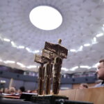 Kielce. Wręczenie medali na 100-lecie służby cywilnej / Fot. Wiktor Taszłow - Radio Kielce