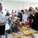 Dlaczego warto uczyć w dwóch językach? Nauczyciele to wiedzą - Radio Kielce 15.11.2022. Kielce. III Świętokrzyski Kongres Dwujęzyczności / Fot. Wiktor Taszłow - Radio Kielce