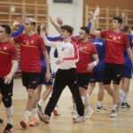 Zwycięstwo pierwszego zespołu SMS na pożegnanie ze szkołą