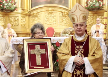 Biskup kielecki wręczy medale „Pro Christo Rege et Ecclesia” osobom angażującym się na rzecz Kościoła
