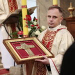 20.11.2022. Kielce. Wręczenie medali „Pro Christo Rege Et Ecclesia” / Fot. Wiktor Taszłow - Radio Kielce