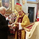 Osoby działające na rzecz kościoła otrzymają medale