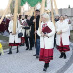 20.11.2022. Kraino. Odsłonięcie pamiątkowych tablic. / Fot. Wiktor Taszłow - Radio Kielce