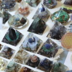 26.11.2022. Kielce. Giełda Minerałów, Skamieniałości i Wyrobów Jubilerskich / Fot. Wiktor Taszłow – Radio Kielce