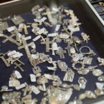 26.11.2022. Kielce. Giełda Minerałów, Skamieniałości i Wyrobów Jubilerskich / Fot. Wiktor Taszłow – Radio Kielce