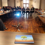 10.11.2022. Sandomierz. Przedstawiciele rozgłośni regionalnych Polskiego Radia, Telewizji Polskiej i Narodowego Centrum Kultury omawiali założenia festiwalu „Jawor u źródeł kultury” / Fot. Marek Wtorek - Radio Kielce