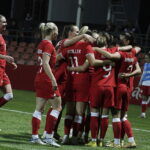 11.11.2022. Ostrowiec Św. Mecz piłkarskiej reprezentacja Polski kobiet z Rumunią. / Fot. Jarosław Kubalski - Radio Kielce