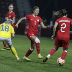 11.11.2022. Ostrowiec Św. Mecz piłkarskiej reprezentacja Polski kobiet z Rumunią. / Fot. Jarosław Kubalski - Radio Kielce