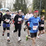 Ogromne zainteresowanie Biegiem Niepodległości - Radio Kielce