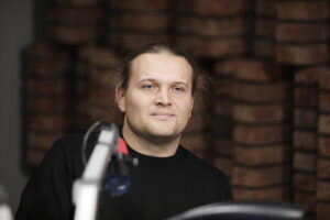 25.11.2022 Radio Kielce. Debata sportowa. Na zdjęciu Maciej Urban - CK Sport / Fot. Jarosław Kubalski - Radio Kielce
