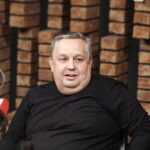 25.11.2022 Radio Kielce. Debata sportowa. Na zdjęciu Jakub Rożek - Radio Kielce / Fot. Jarosław Kubalski - Radio Kielce