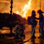 Pożar hali z odpadami. W akcji 11 zastępów straży