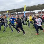 12.11.2022. Ostrowiec Św. Ostrowieckie Biegi Niepodległości dla dzieci i młodzieży na stadionie KSZO / Fot. Emilia Sitarska - Radio Kielce