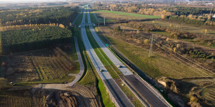 Trasa S7. Budowa odcinka Lesznowola - Tarczyn Północ / źródło: GDDKiA