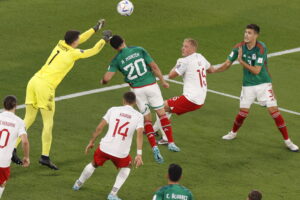 22.11.2022. FIFA World Cup 2022. Mecz: Meksyk - Polska. / Fot. Noushad Thekkayil - PAP/EPA