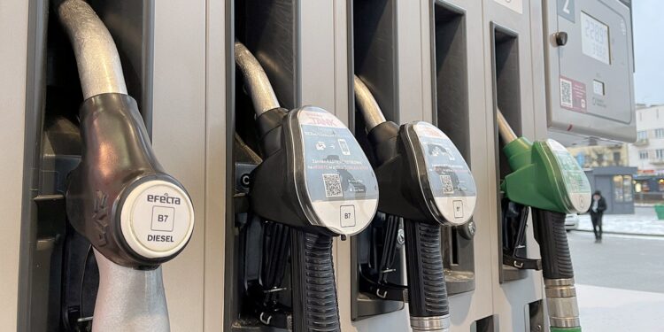 Zwrot akcyzy za paliwo rolnicze – samorządy lokalne przyjmują wnioski do 28 lutego - Radio Kielce