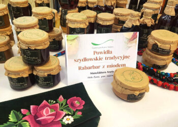 Powidła szydłowskie tradycyjne. Rabarbar z miodem / Fot. Marzena Smoręda - Radio Kielce