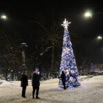 15.12.2022. Busko-Zdrój. Uroczyste odpalenie iluminacji świątecznych / Fot. Marta Gajda-Kruk - Radio Kielce