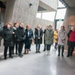 30.11.2022. Michniów. Delegacja pracowników z muzeum Památník / źródło: Mauzoleum Martyrologii Wsi Polskich w Michniowie