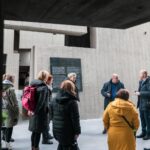 30.11.2022. Michniów. Delegacja pracowników z muzeum Památník / źródło: Mauzoleum Martyrologii Wsi Polskich w Michniowie