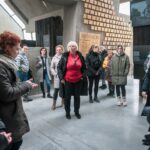 30.11.2022. Michniów. Delegacja pracowników z muzeum Památník / źródło: Mauzoleum Martyrologii Wsi Polskich w Michniowie