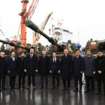 06.12.2022. Gdynia. Odbiór pierwszych koreańskich czołgów K2 oraz haubic K9 na terenie Terminalu Kontenerowego w Gdyni / Fot. PAP - Adam Warżawa