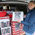 Starosta kielecki jedzie z darami na Wileńszczyznę - Radio Kielce 05.12.2022. Kielce. Akcja „Paczka dla rodaka”. Na zdjęciu: Mirosław Gębski - starosta kielecki / Fot. Paweł Milewicz - Starostwo Powiatowe w Kielcach