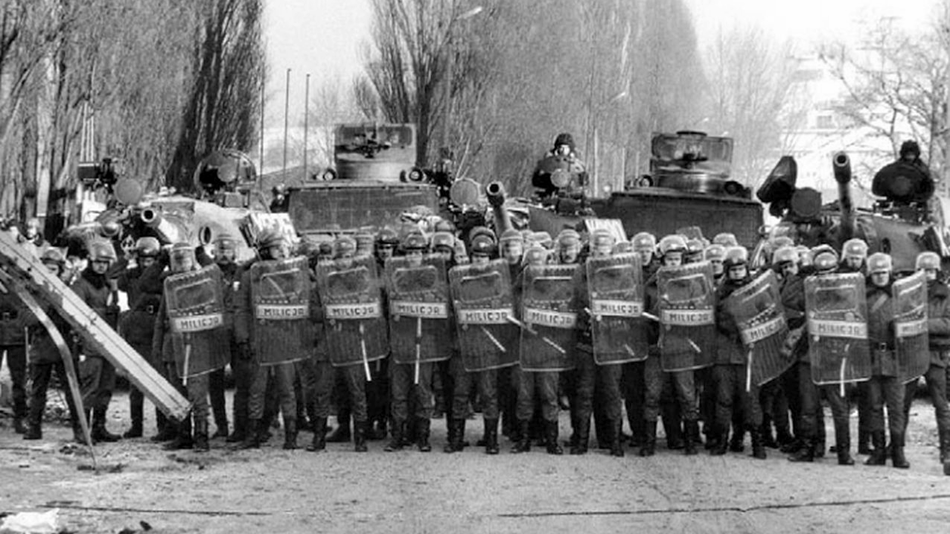 44 lata temu wprowadzono stan wojenny