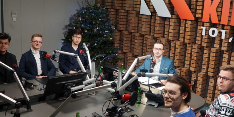 27.12.2022. Radio Kielce. Polityczne Studio Młodych. / Fot. Dionizy Krawczyński - Radio Kielce