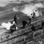 01.05.1983. Gdańsk. Manifestacja w Gdańsku Wrzeszczu na ulicy Grunwaldzkiej / źródło: Instytut Pamięci Narodowej