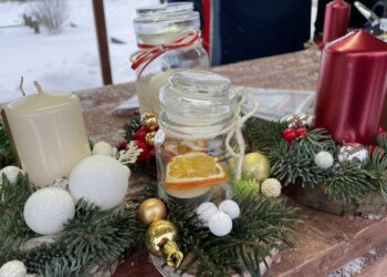 18.12.2022. Wąchock. Kiermasz adwentowy / Fot. Anna Głąb - Radio Kielce