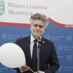 03.12.2022. Bilcza. Otwarcie hali pneumatycznej. Na zdjęciu: senator Krzysztof Słoń / Fot. Jarosław Kubalski - Radio Kielce