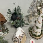 14.12.2022. Kielce. Ozdoby świąteczne wykonane przez uczniów Państwowego Liceum Sztuk Plastycznych w Kielcach / Fot. Iwona Murawska-Bujnowicz - Radio Kielce