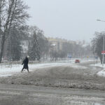 Trudne warunki na świętokrzyskich drogach - Radio Kielce 11.12.2022. Kielce / Fot. Wiktor Taszłow - Radio Kielce
