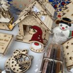 Kiermasz, parada Mikołajów i warsztaty tworzenia ozdób na sandomierskiej starówce