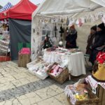 04.12.2022. Sandomierz. Kiermasz mikołajkowy / Fot. Grażyna Szlęzak - Radio Kielce