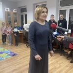 05.12.2022. Osiek. Nowe pracownie z Zespole Szkół w Osieku. Na zdjęciu: Anna Krupka - wiceminister sportu i turystyki / Fot. Grażyna Szlęzak - Radio Kielce