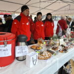 10.12.2022. Osiek. Kiermasz. / Fot. Grażyna Szlęzak - Radio Kielce