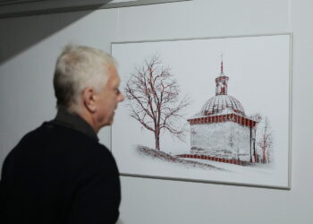 08.12.2022. Kielce. Wernisaż wystawy Zabytki Świętokrzyskie / Fot. Wiktor Taszłow – Radio Kielce