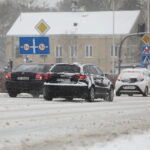 Trudne warunki na świętokrzyskich drogach - Radio Kielce 11.12.2022. Kielce / Fot. Wiktor Taszłow - Radio Kielce
