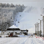 14.12.2022. Niestachów. Stok narciarski / Fot. Wiktor Taszłow – Radio Kielce