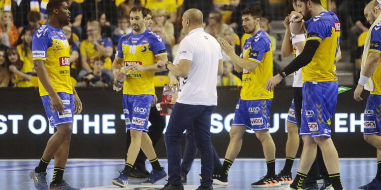 15.12.2022. Kielce. 10. kolejka Ligi Mistrzów: Łomża Industria - Celje Pivovarna Lasko / Fot. Wiktor Taszłow - Radio Kielce