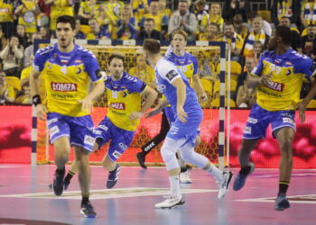 15.12.2022. Kielce. 10. kolejka Ligi Mistrzów: Łomża Industria - Celje Pivovarna Lasko / Fot. Wiktor Taszłow - Radio Kielce
