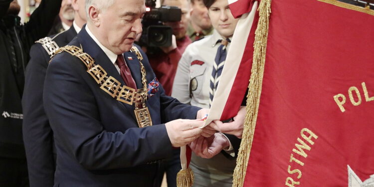 20.12.2022. Kielce. Wręczenie odznaki honorowej Województwa Świętokrzyskiego. Na zdjęciu: Andrzej Bętkowski - marszałek województwa świętokrzyskiego / Fot. Wiktor Taszłow – Radio Kielce