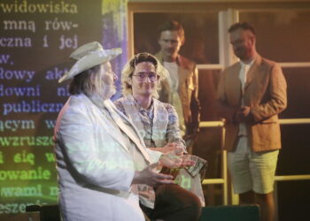 28.12.2022. Kielce. Teatr im. Stefana Żeromskiego. Spektakl „Uciekła mi przepióreczka". / Fot. Wiktor Taszłow - Radio Kielce