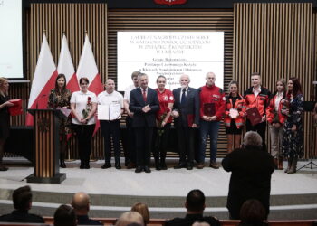 29.12.2022. Kielce. Wręczenie nagrody wojewody świętokrzyskiego „Czyste Serce” / Fot. Wiktor Taszłow – Radio Kielce
