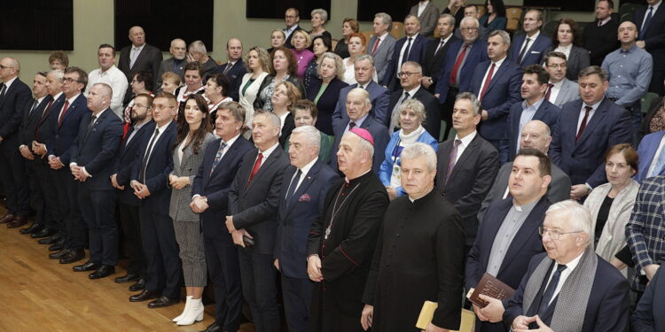 28.12.2022 Kielce. Zespół Państwowych Szkół Muzycznych. Spotkanie opłatkowe Prawa i Sprawiedliwości / Fot. Jarosław Kubalski - Radio Kielce