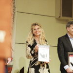 Bertus Servaas został „Liderem Ludzi z Pasją”. Radio Kielce wśród wyróżnionych - Radio Kielce 04.12.2022 Kielce. Gala plebiscytu " Ludzie z Pasją". Na zdjęciu sekretarz redakcji Radia Kielce Renata Morąg i redaktor naczelny Echa Dnia Stanisław Wróbel / Fot. Jarosław Kubalski - Radio Kielce